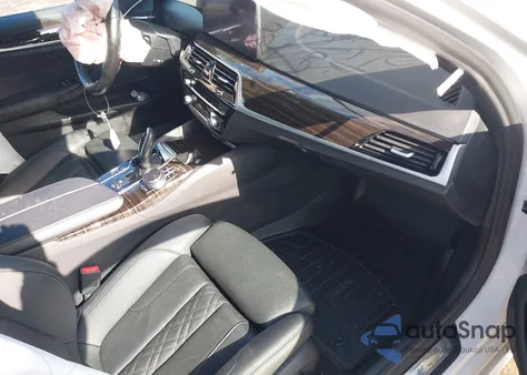 2021 BMW 530I из США, поврежденный, VIN WBA53BH07MCF21332